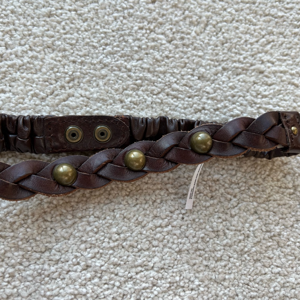 Thin Women’s Express Genuine Leather Studded Belt Stretch Brown Brass S/M New